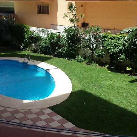 Beautiful Apartment In Third Line Beach Boliches Фуэнхирола Экстерьер фото