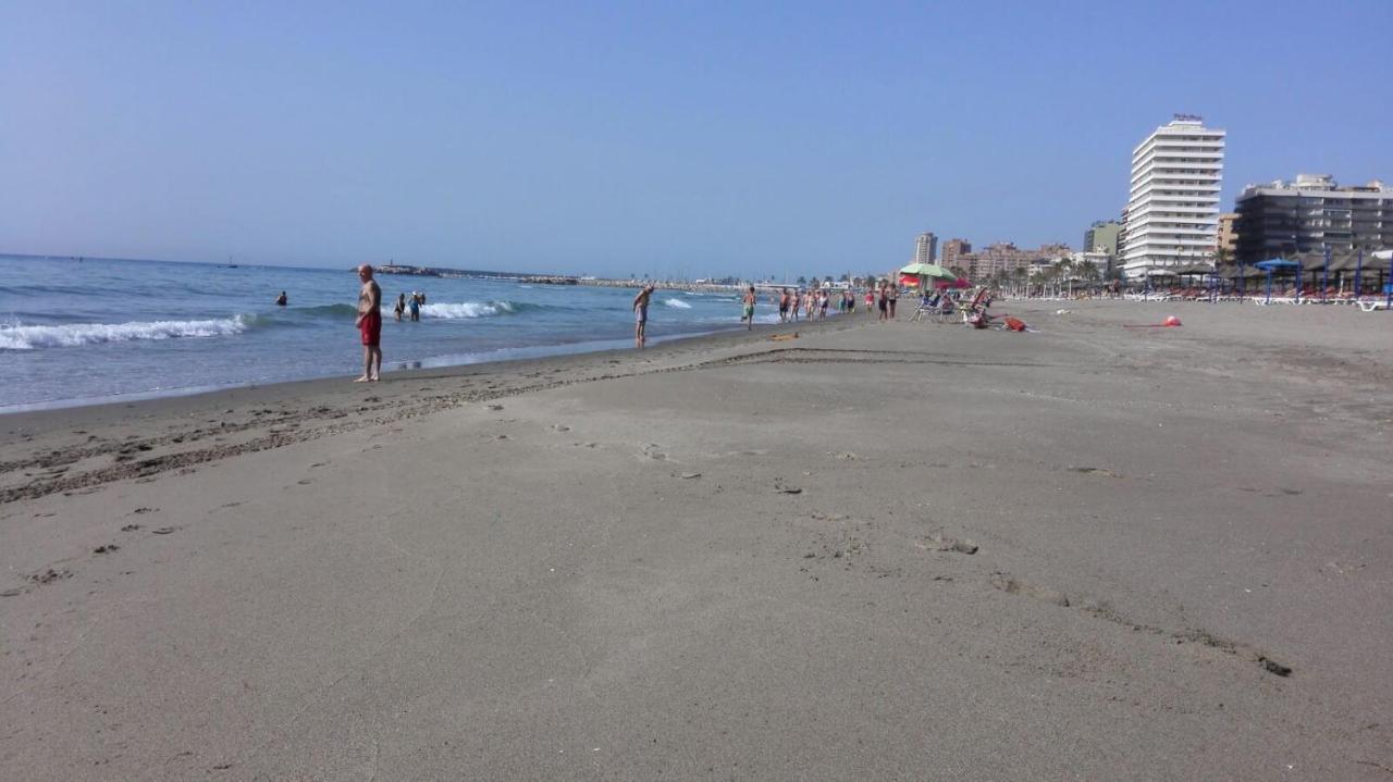 Beautiful Apartment In Third Line Beach Boliches Фуэнхирола Экстерьер фото